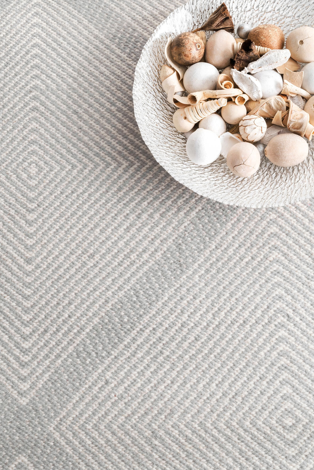 Large View Dhurrie Diamond Pattern Rug