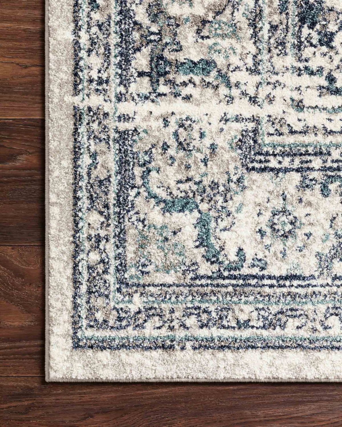 Erin Distressed Vintage Rug