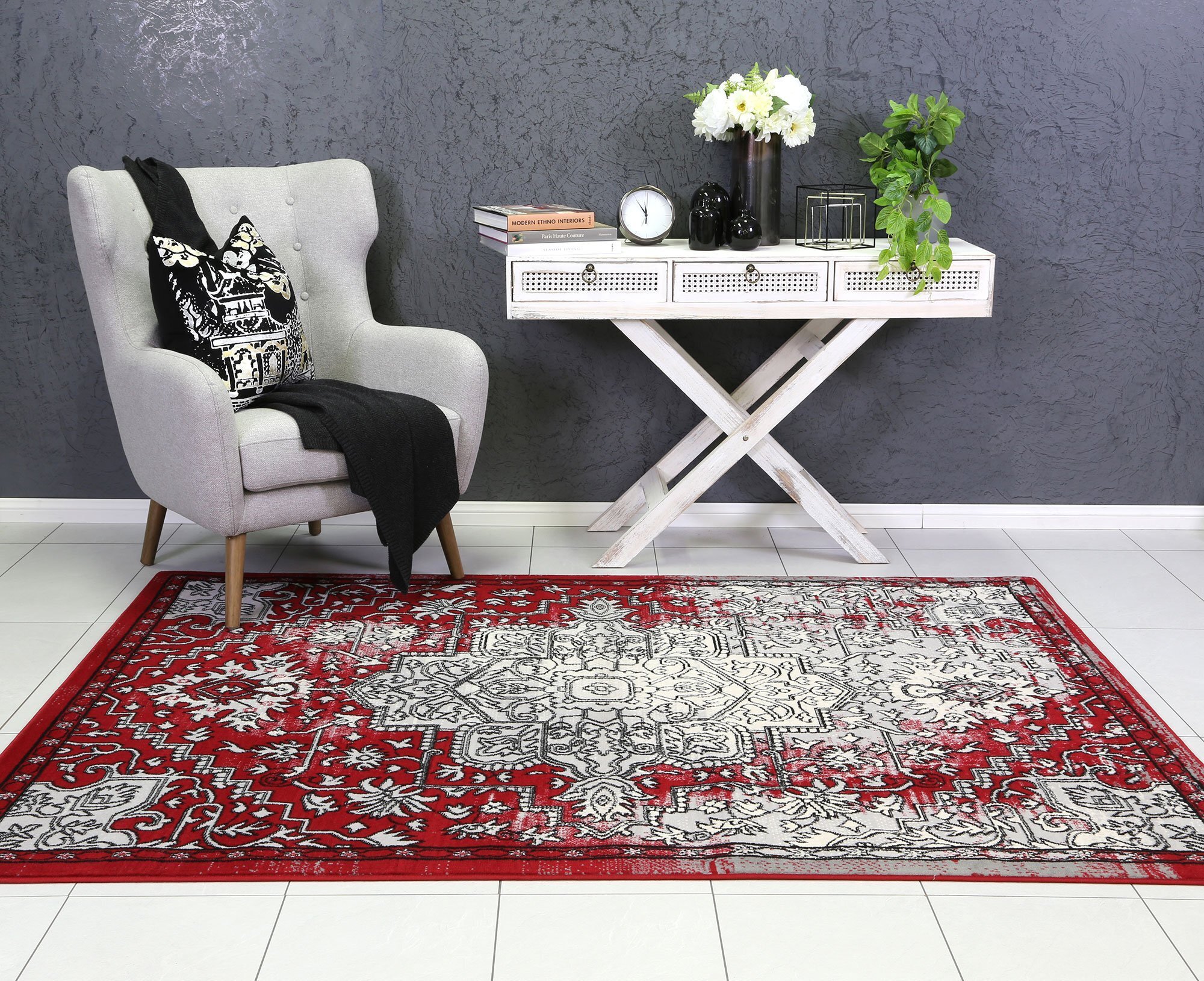 Large View Emma Traditional Rug
