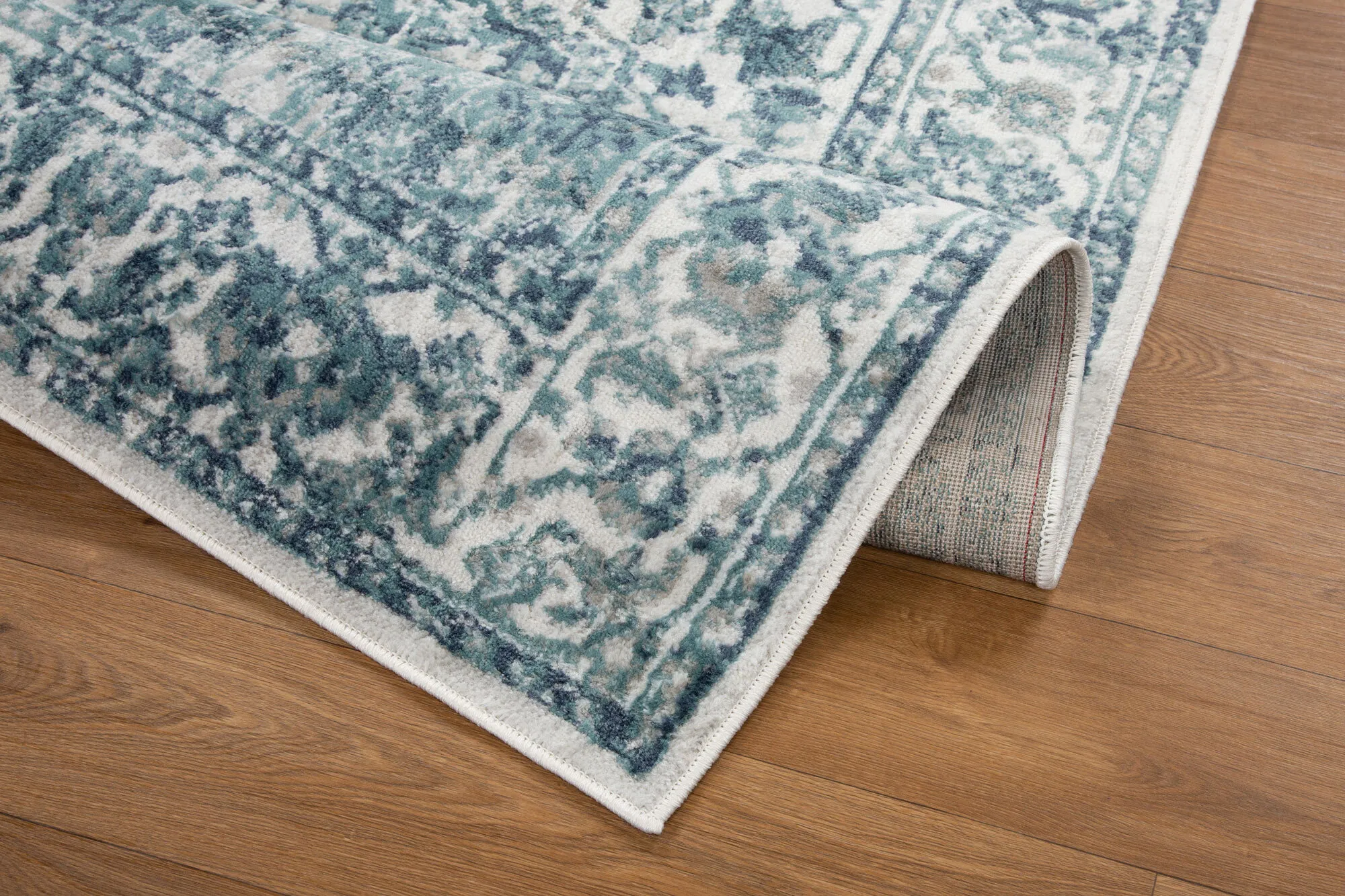 Hebden Classic Medallion Rug