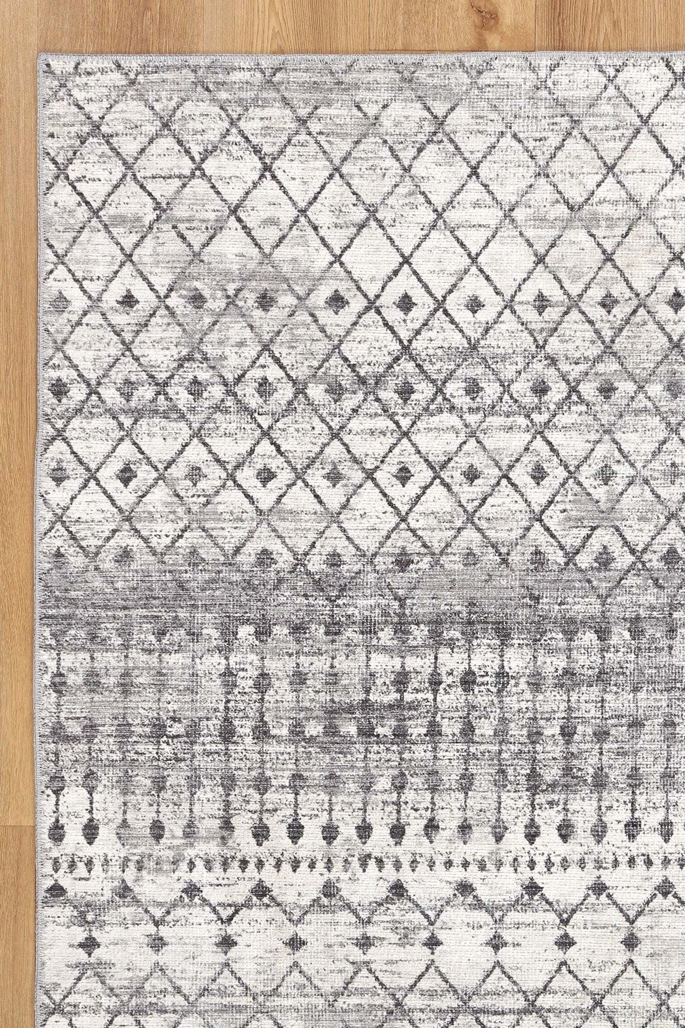 Large View Huxly Machine Washable Rug