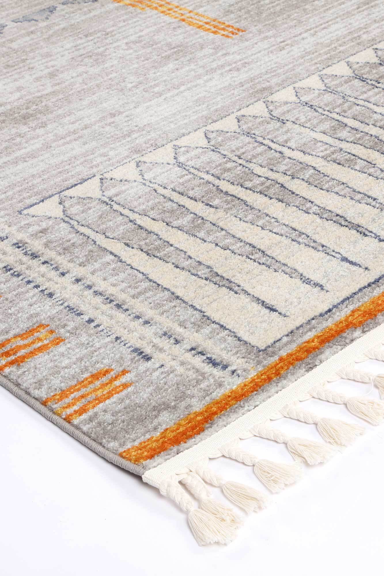 Inti Moroccan Tribal Fringed Rug
