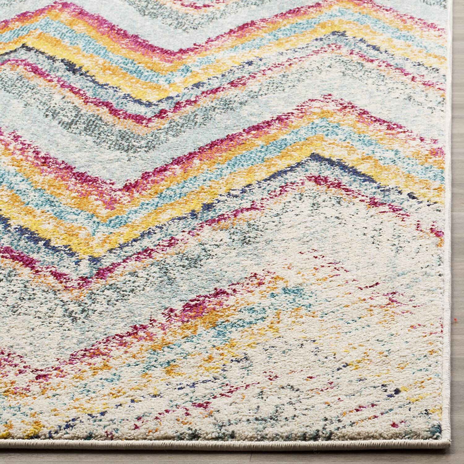 Kara Modern Chevron Striped Rug
