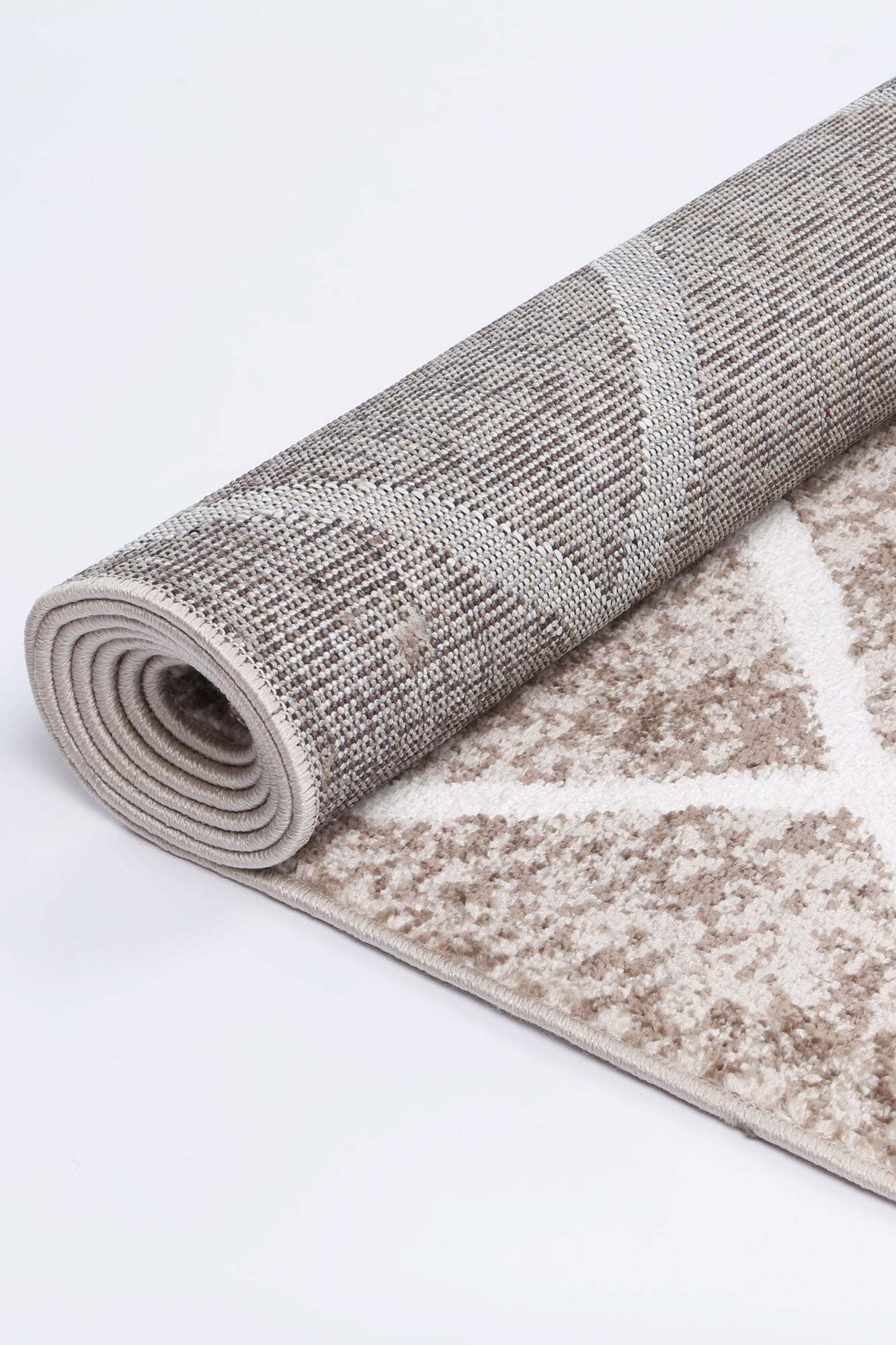 Large View Kelly Diamond Pattern Trellis Rug