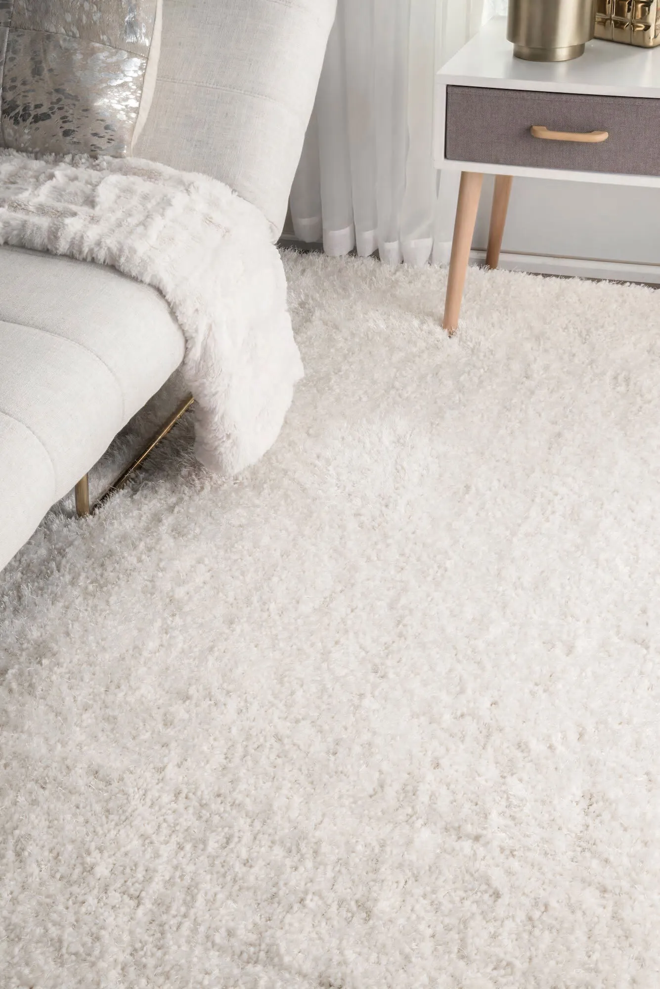Large View Liam Thick Plain Shaggy White Rug