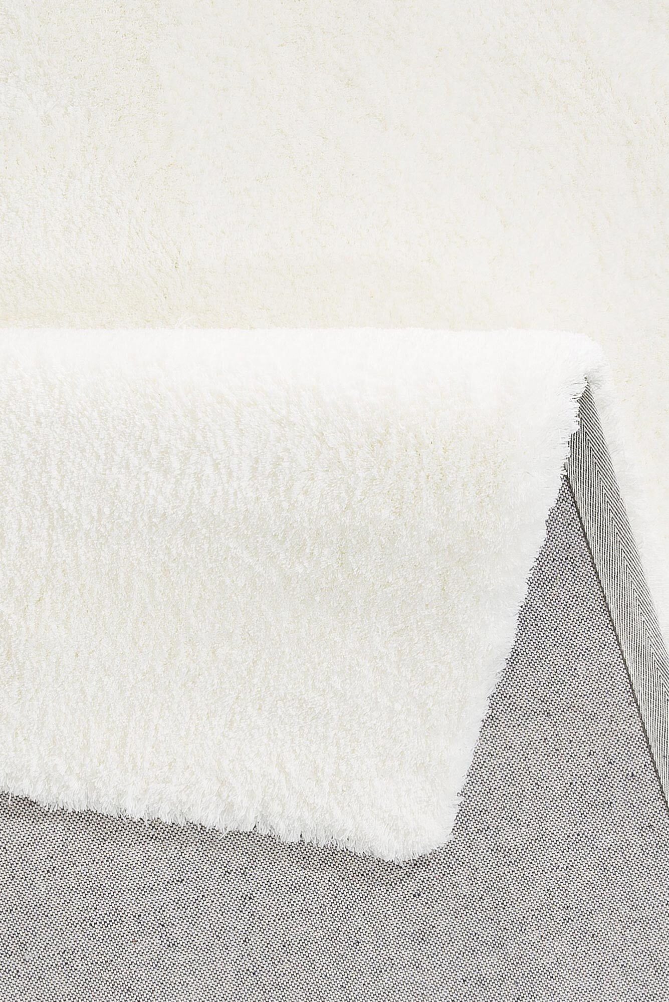 Large View Levis Plain White Shaggy Rug