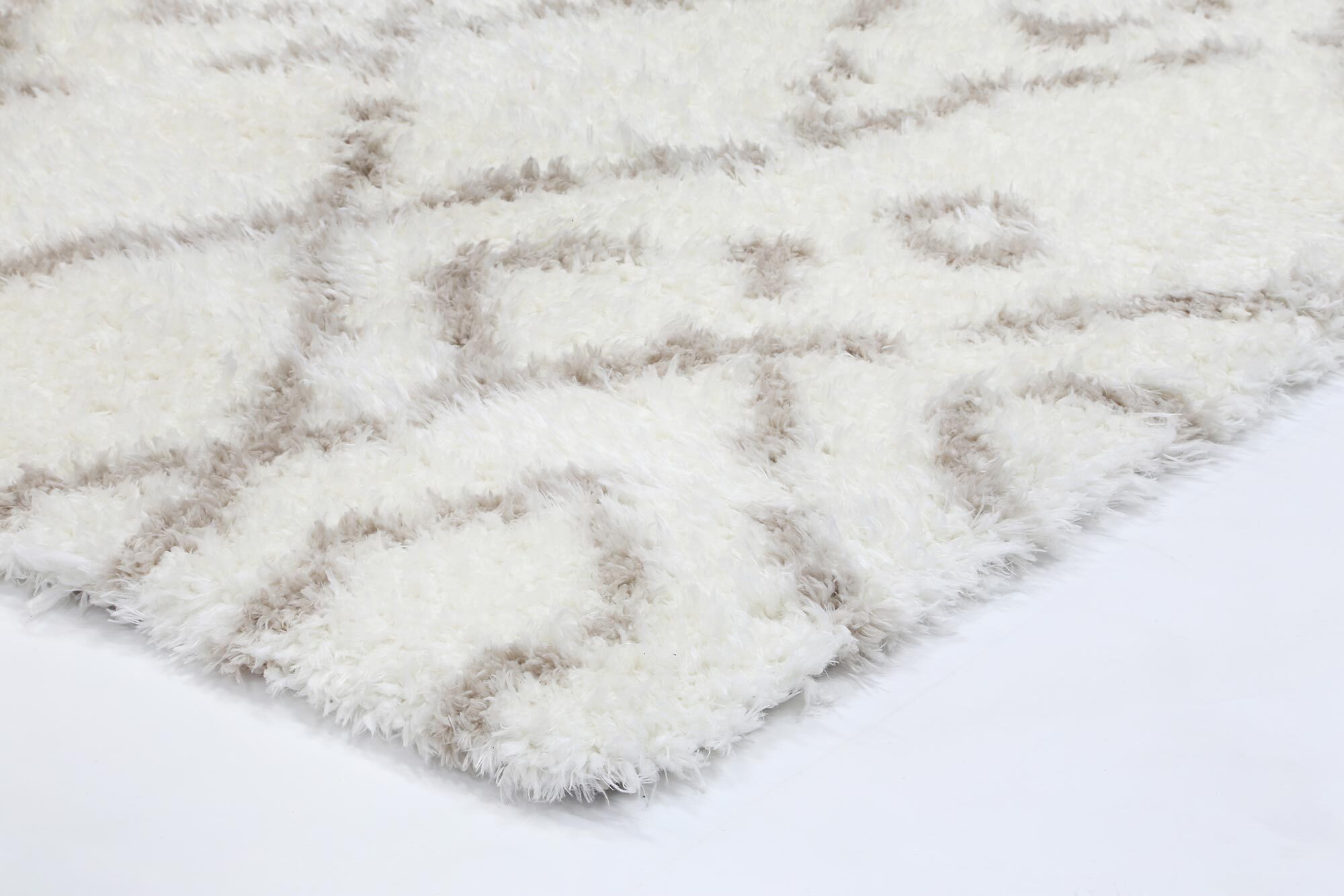 Large View Maya Moroccan Geometric Rug