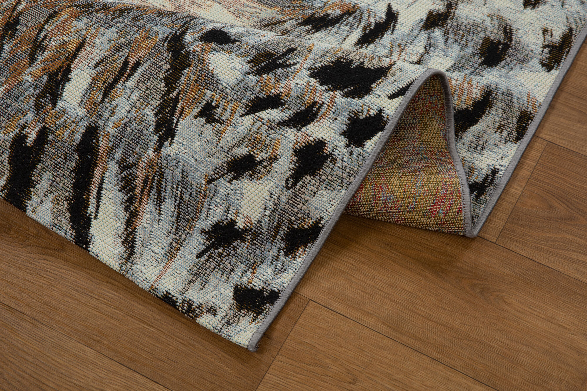 Large View Mystique Indoor/Outdoor Rug
