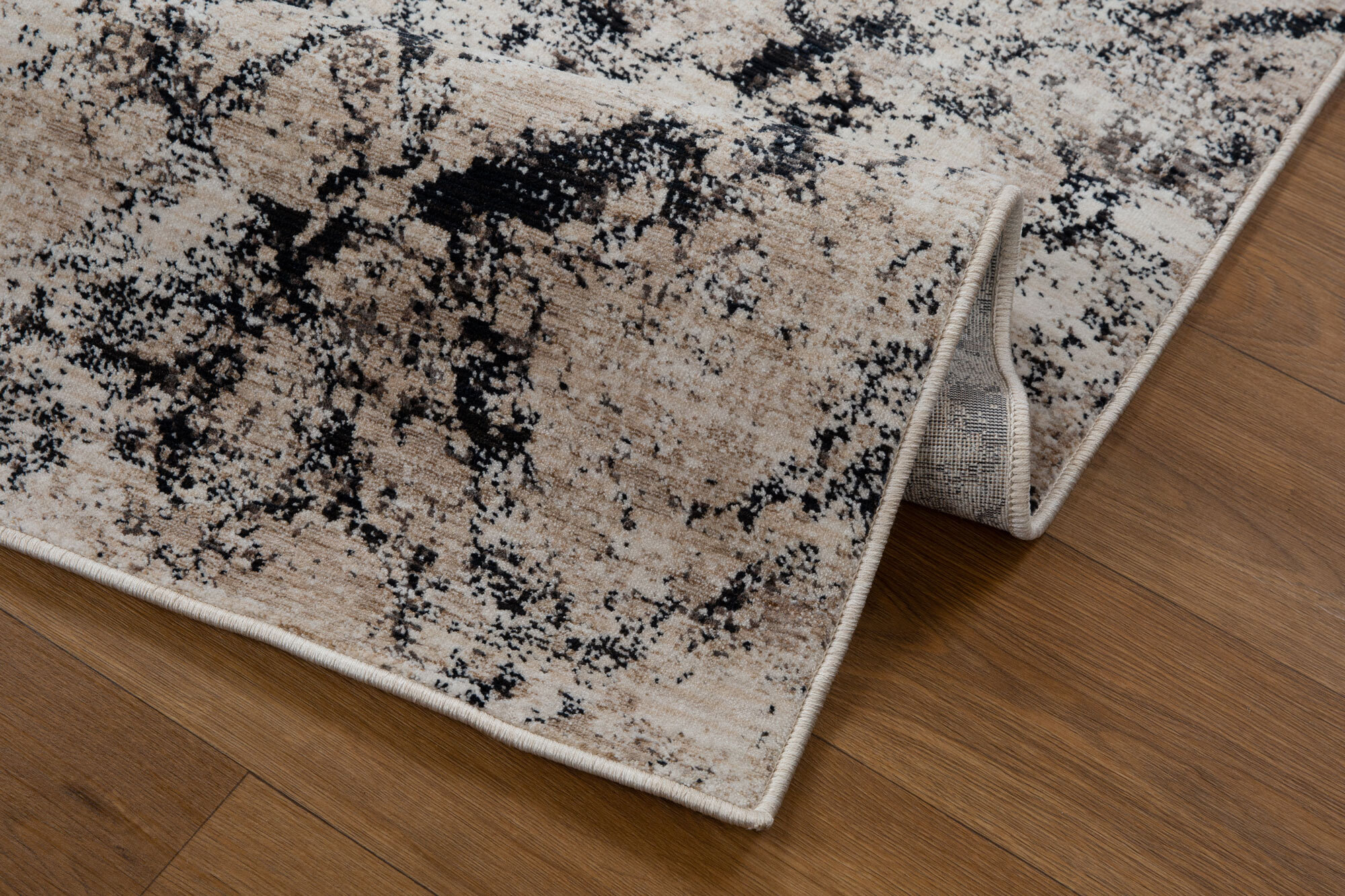 Nadia Contemporary Abstract Rug