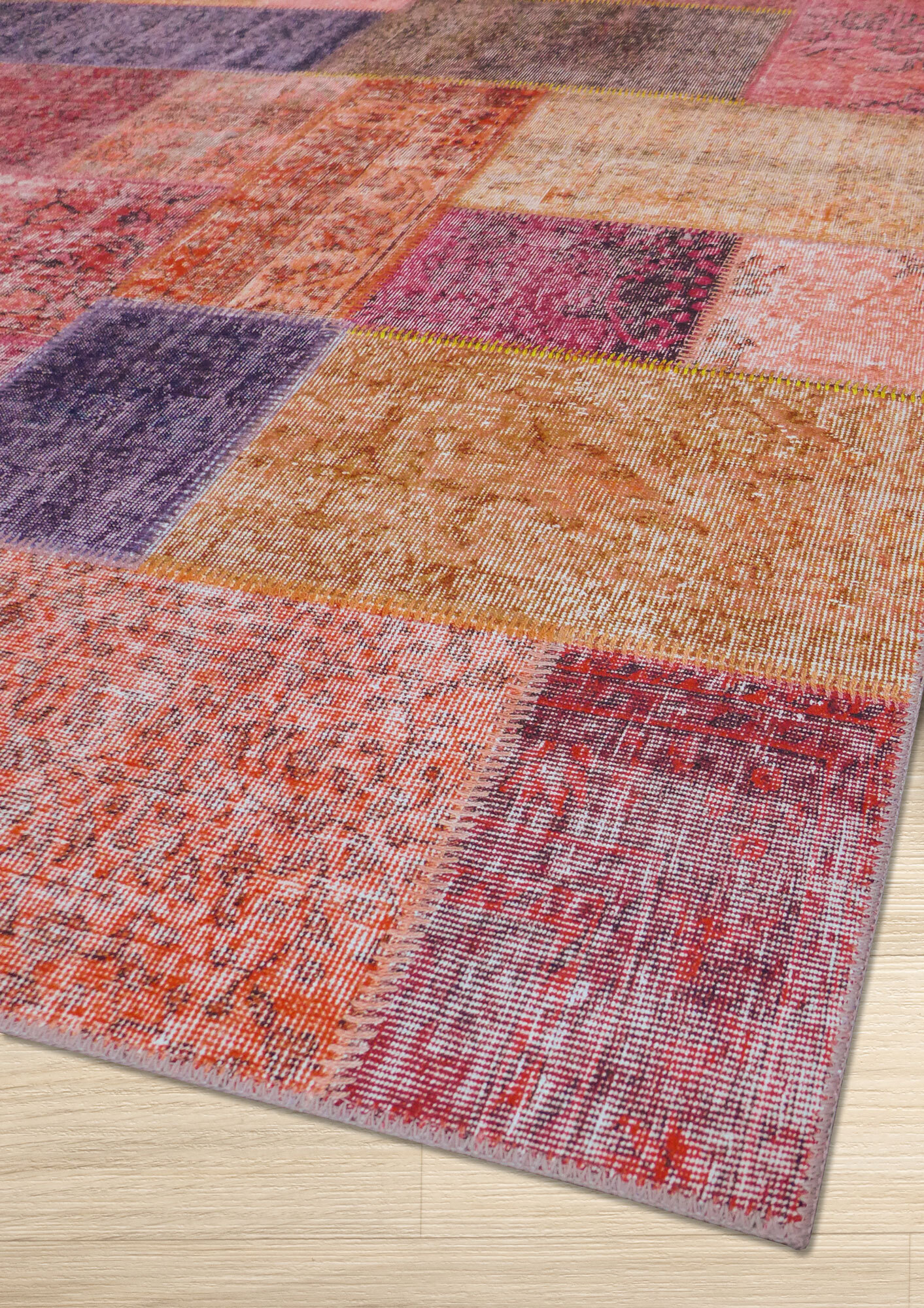 Large View Noble Traditional Patchwork Rug
