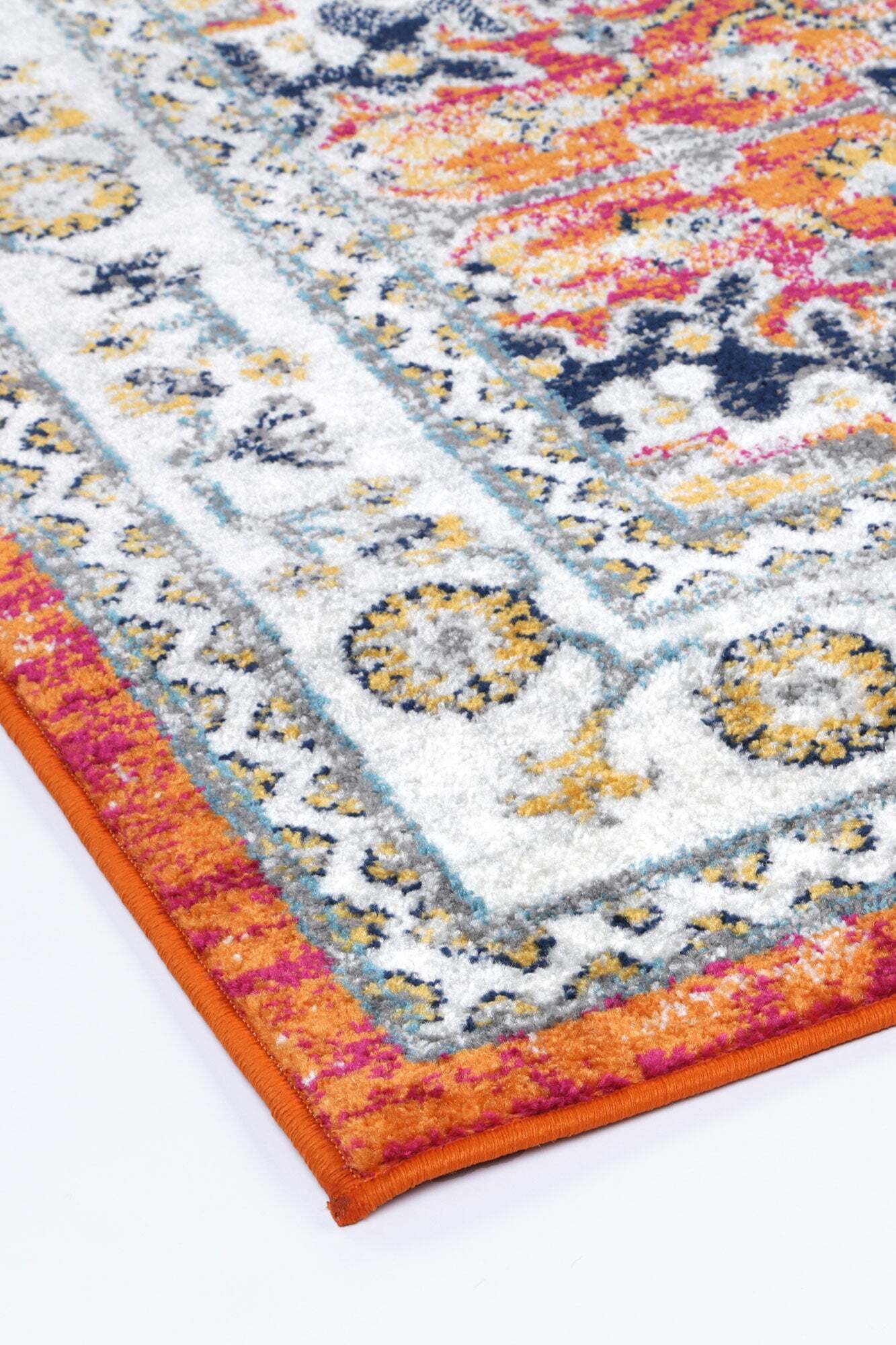 Large View Peri Traditional Medallion Rug