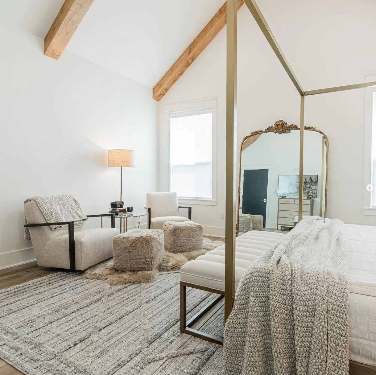 Large View Spain Modern Geometric Rug