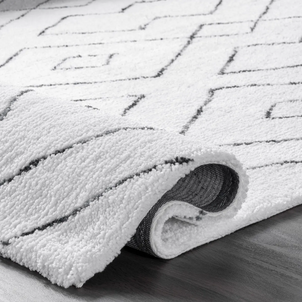 Symphony Moroccan White Shag Rug