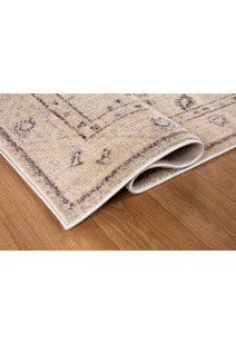 Ares Traditional Border Rug