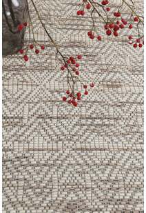 Chea Geometric Wool Rug