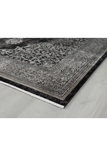Fendi Traditional Medallion Rug