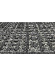 Hann Hand Loomed Rug