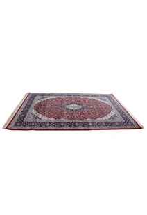 Mona Red Classic Oriental Rug