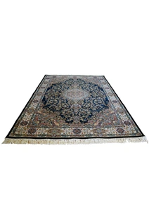 Parsa Medallion Oriental Rug