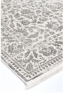 Rina Traditional Floral Rug