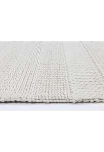 Zuri White Hand Loomed Rug