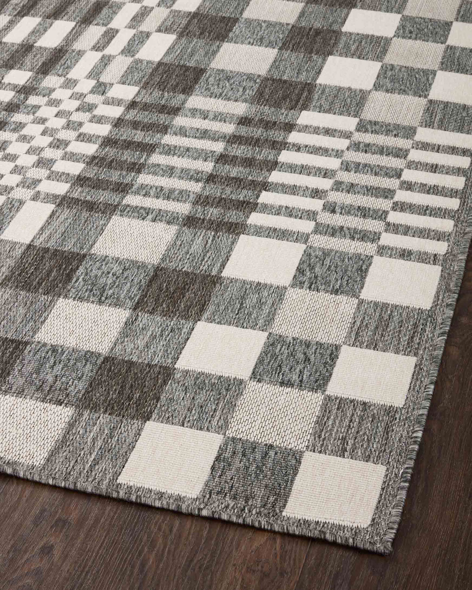 Large View Alfresco Geometric Patio Rug
