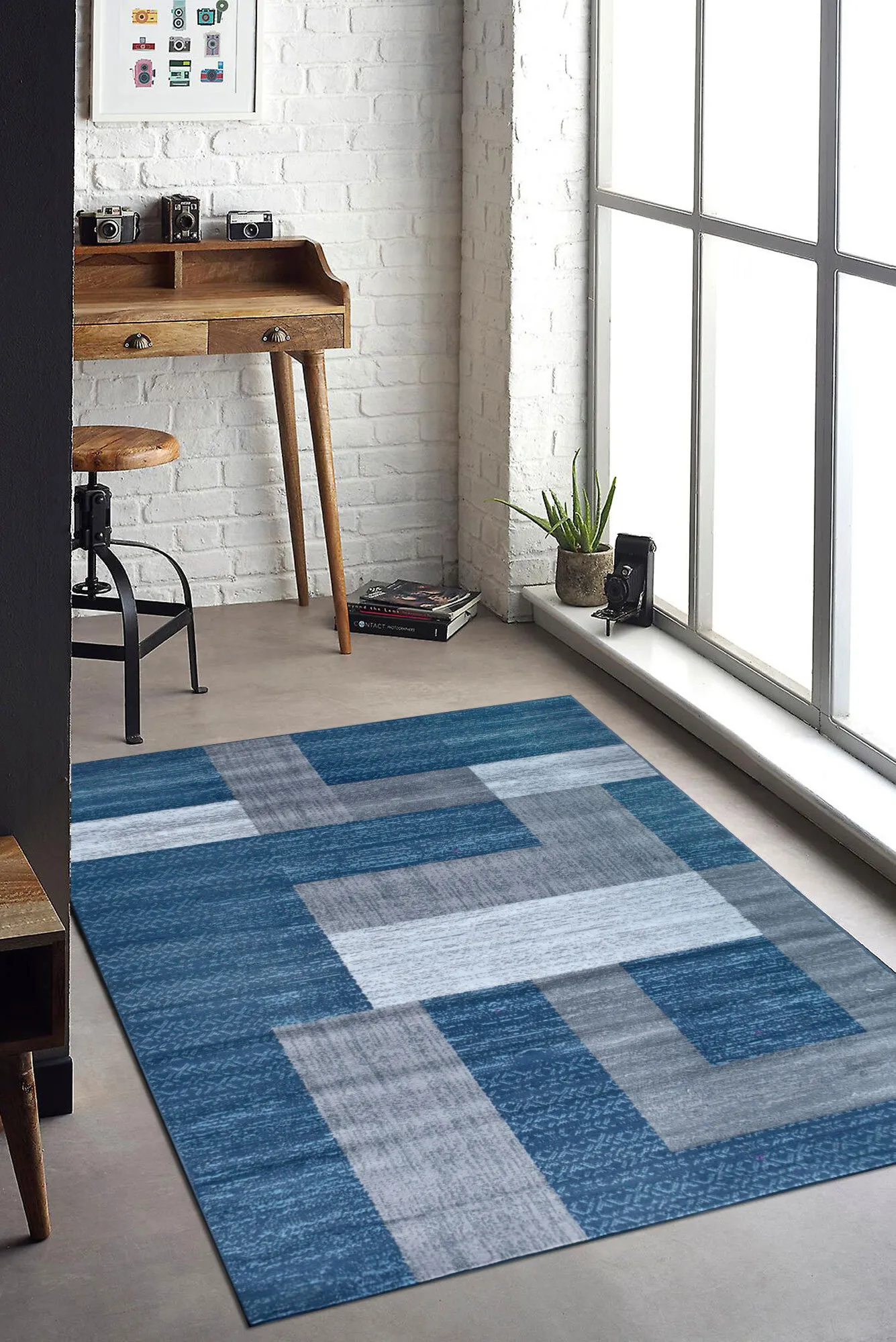 Americo Modern Geometric Rug