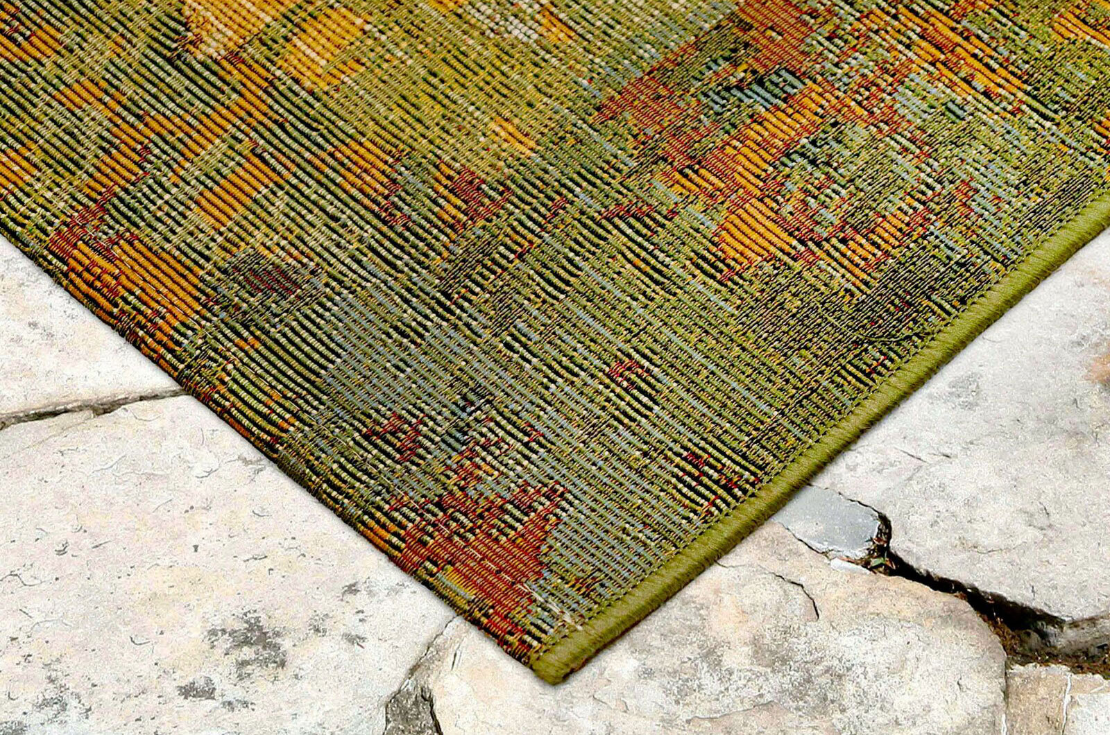 Large View Aperto Transitional Green Rug