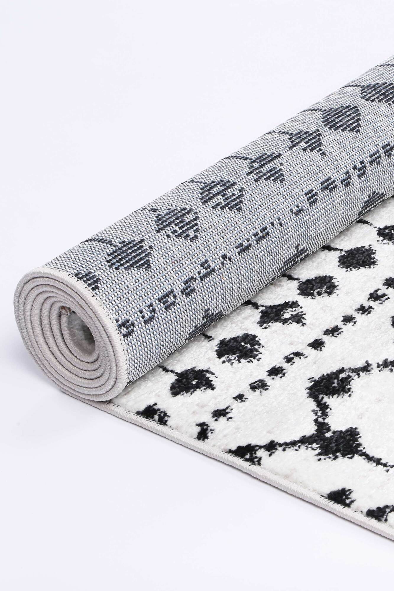 Large View Bello Geometric Tribal Rug