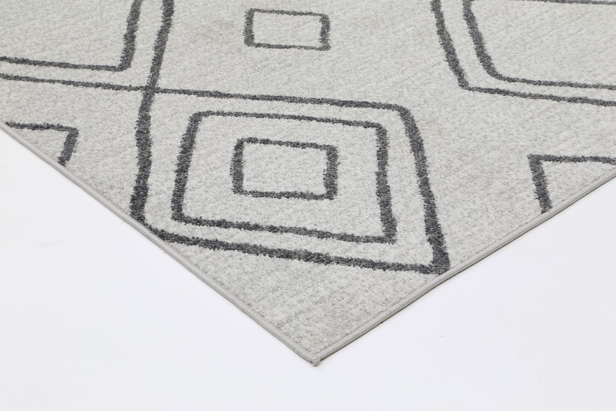Large View Casa Diamond Pattern Rug