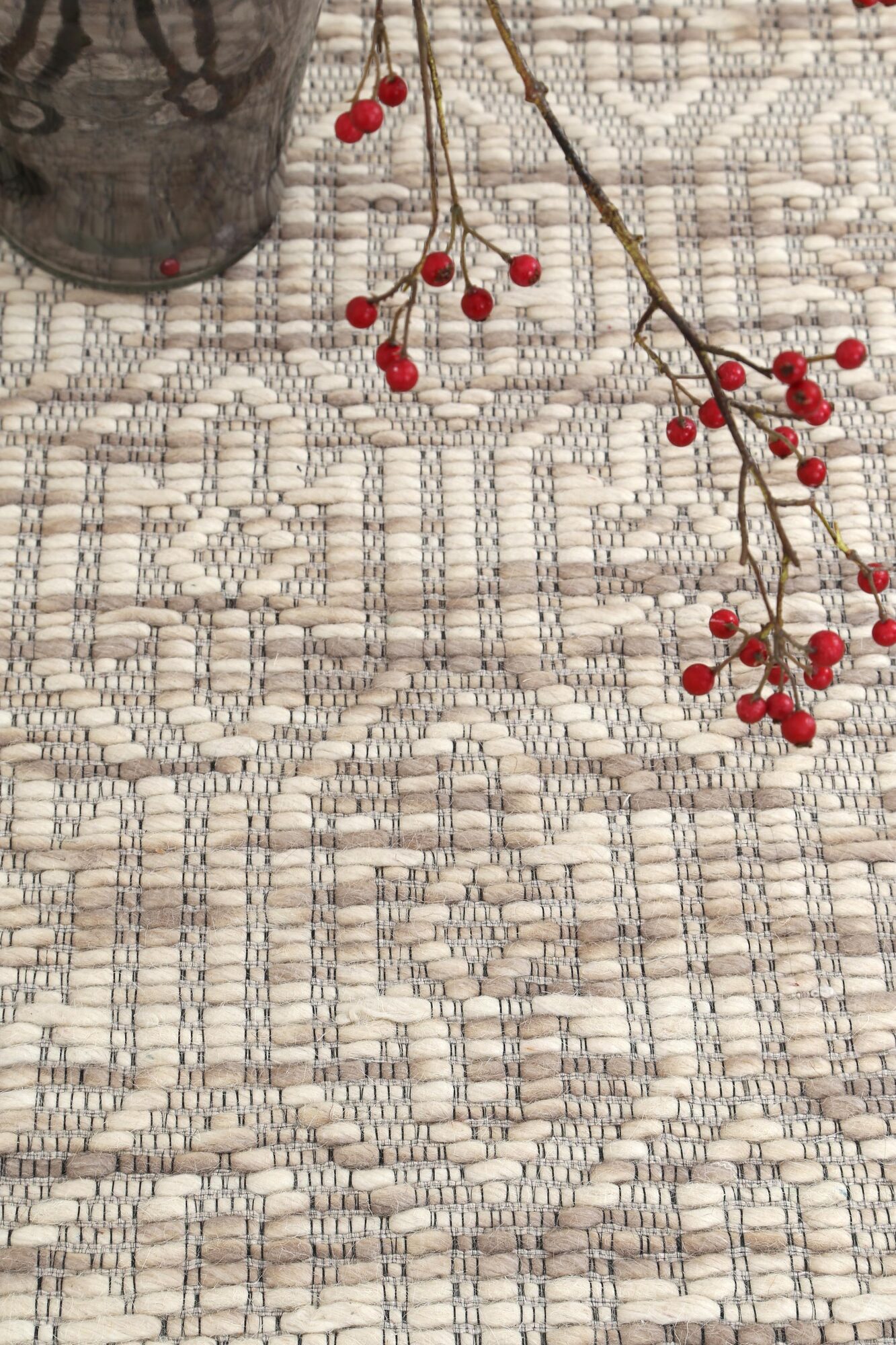 Large View Chea Geometric Wool Rug