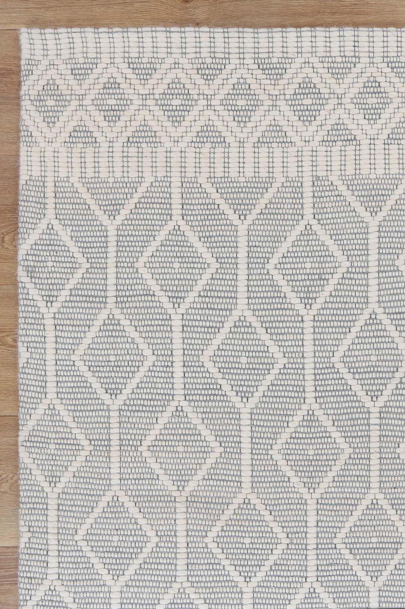 Large View Chea Geometric Wool Rug