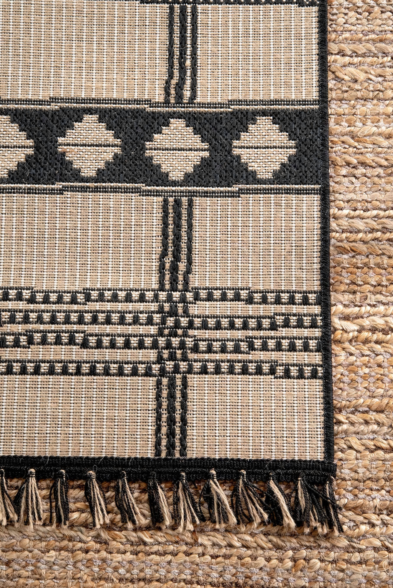 Carlo Flatweave Geometric Rug