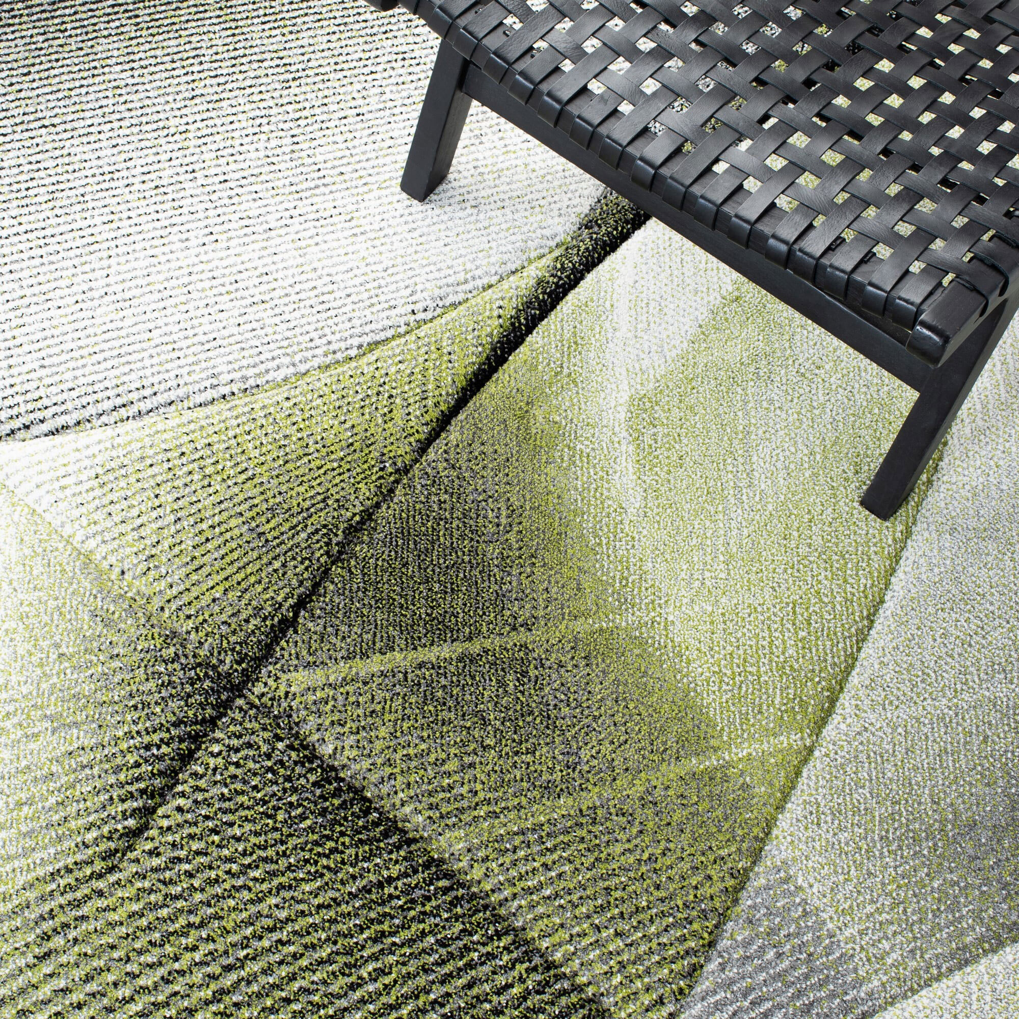 Large View Freya Wavy Modern Abstract Rug