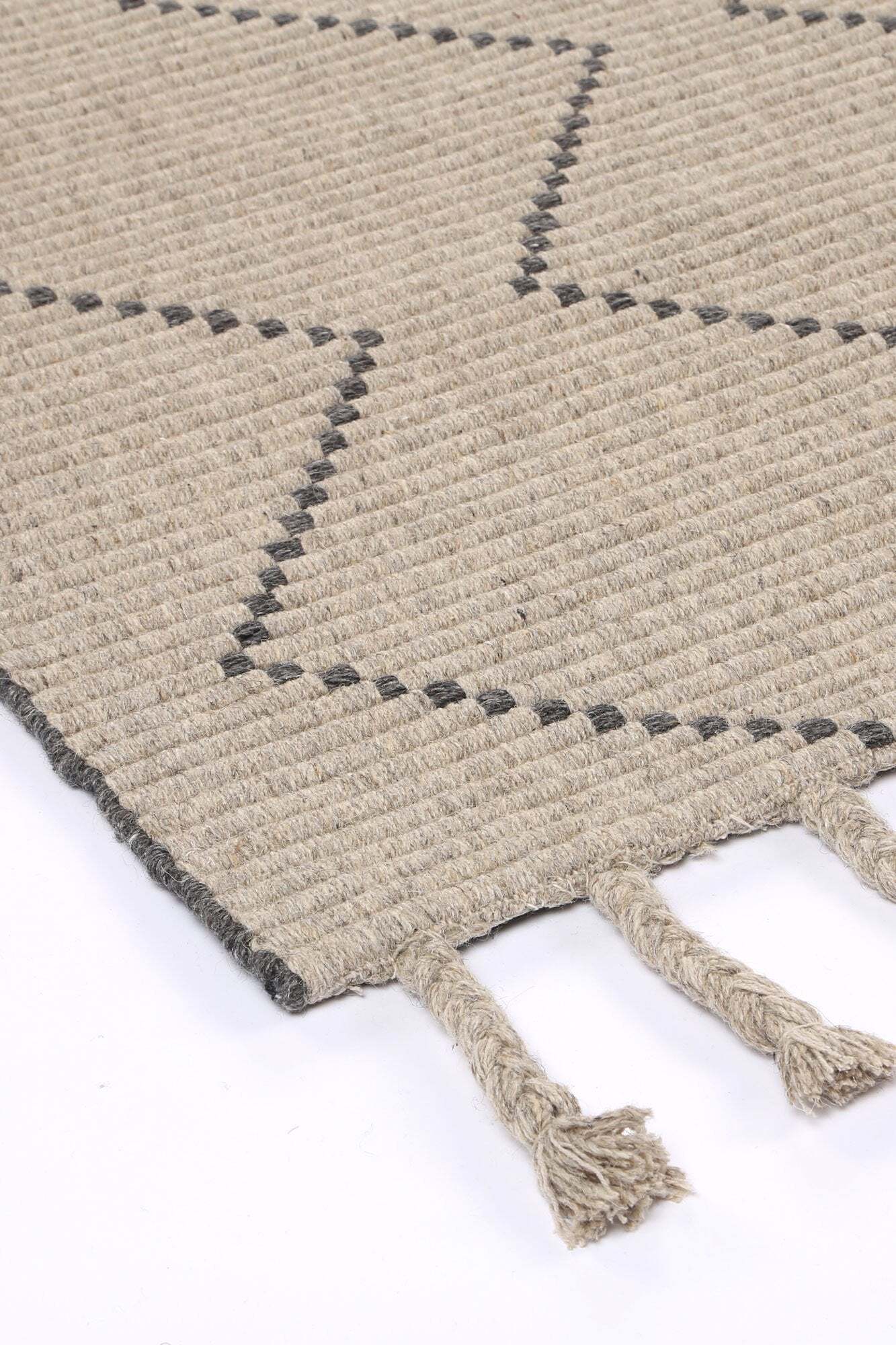 Gemma Moroccan Tassel Rug