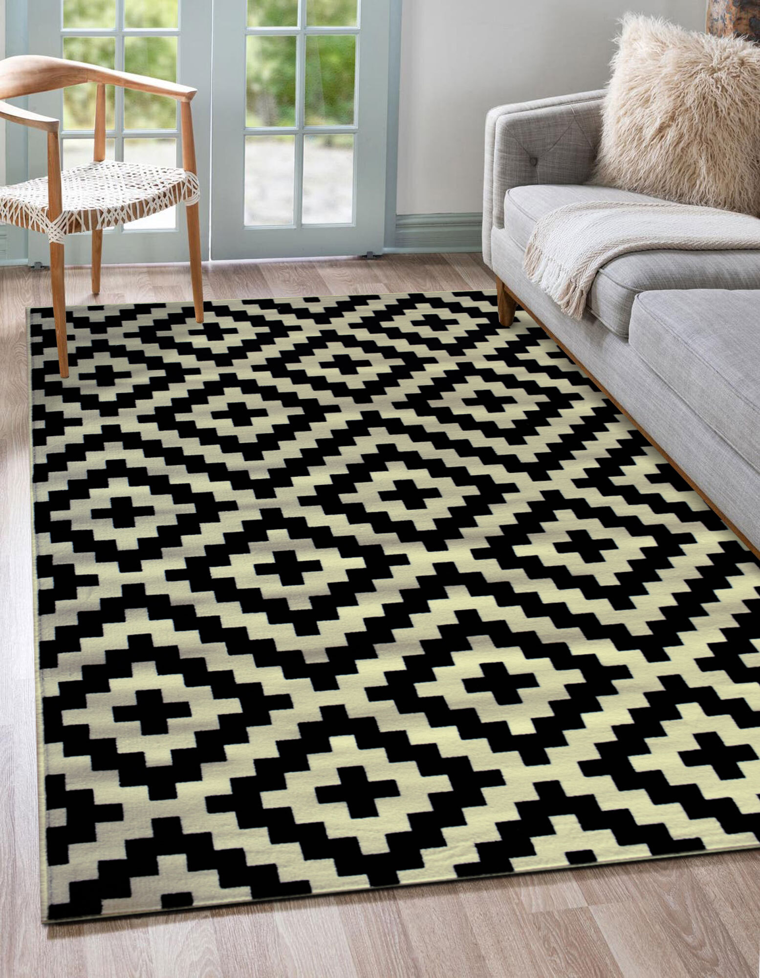 Large View Gil Modern Diamond Pattern Rug