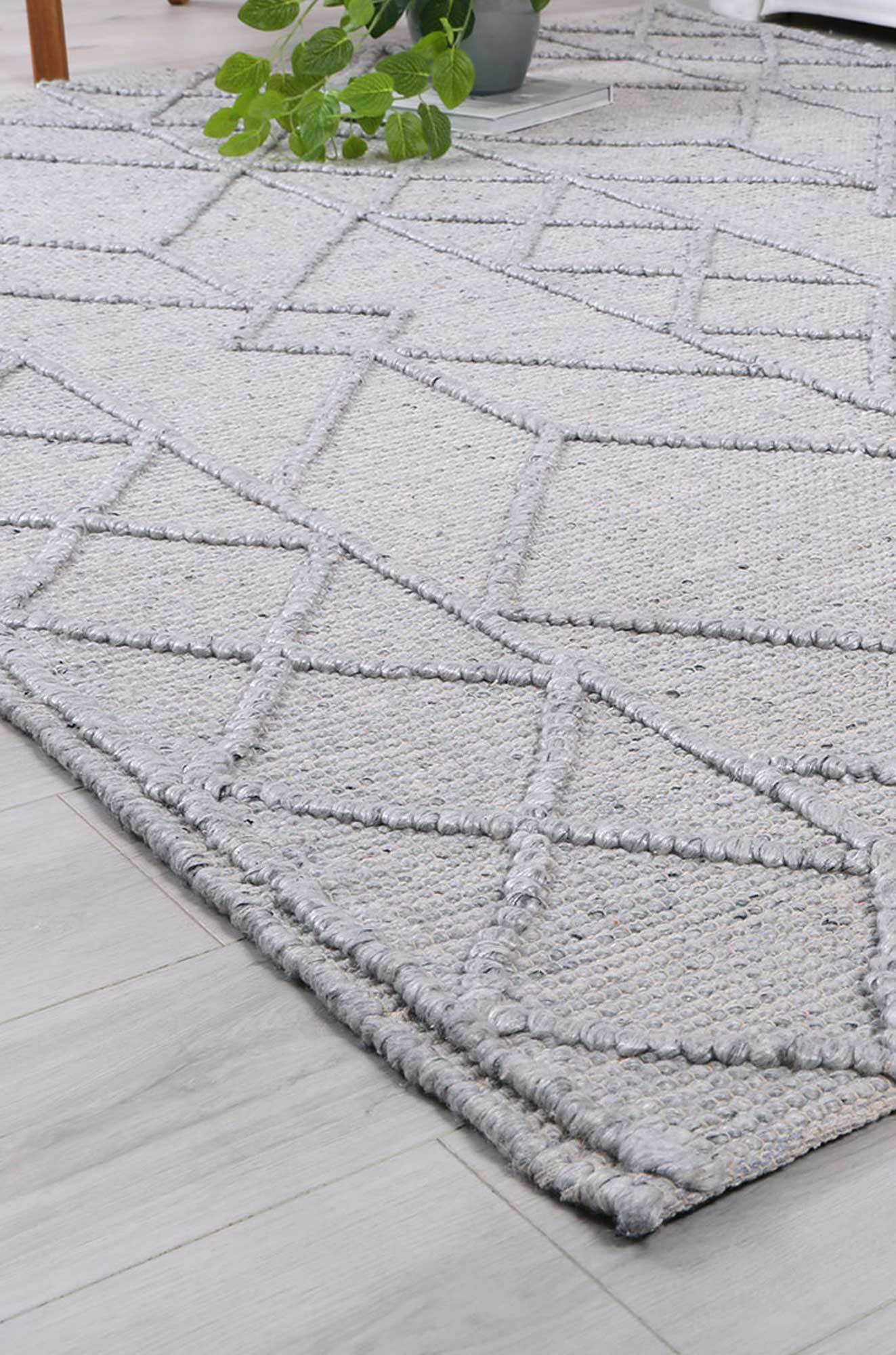 Hann Hand Loomed Rug