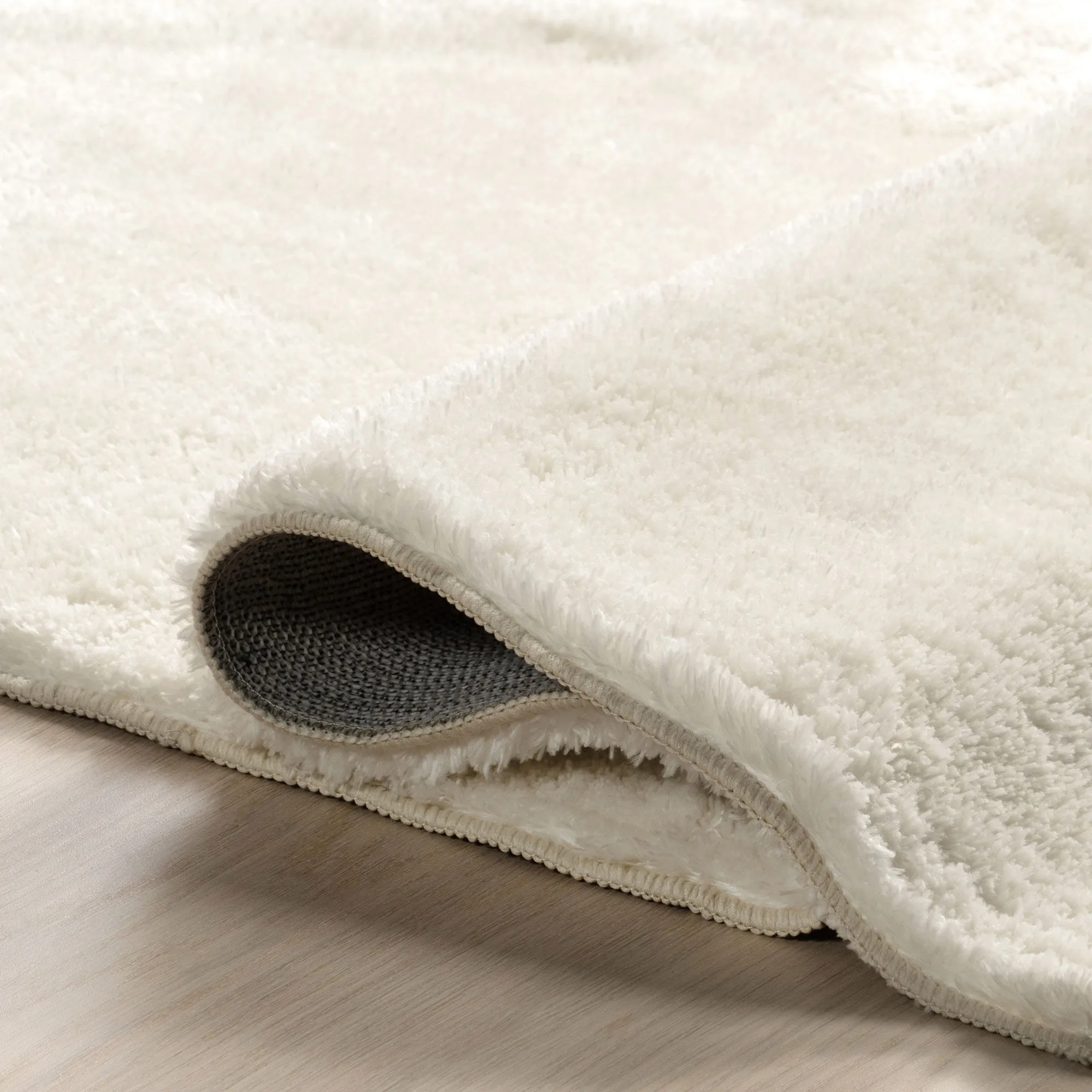 Jones Washable Shaggy Rug