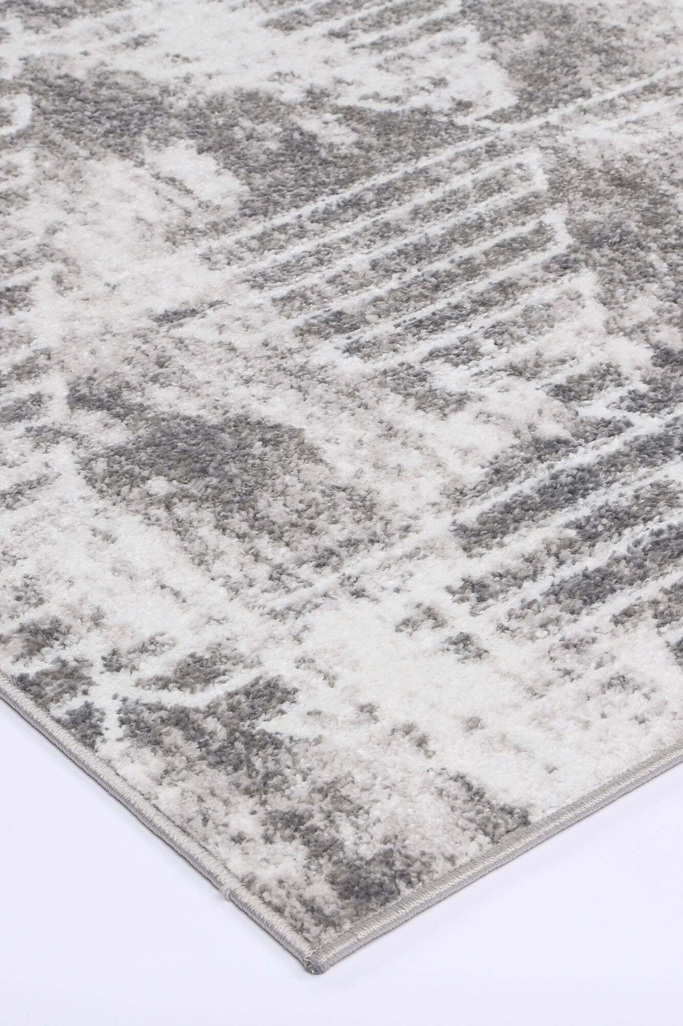 Kelly Transitional Geometric Rug