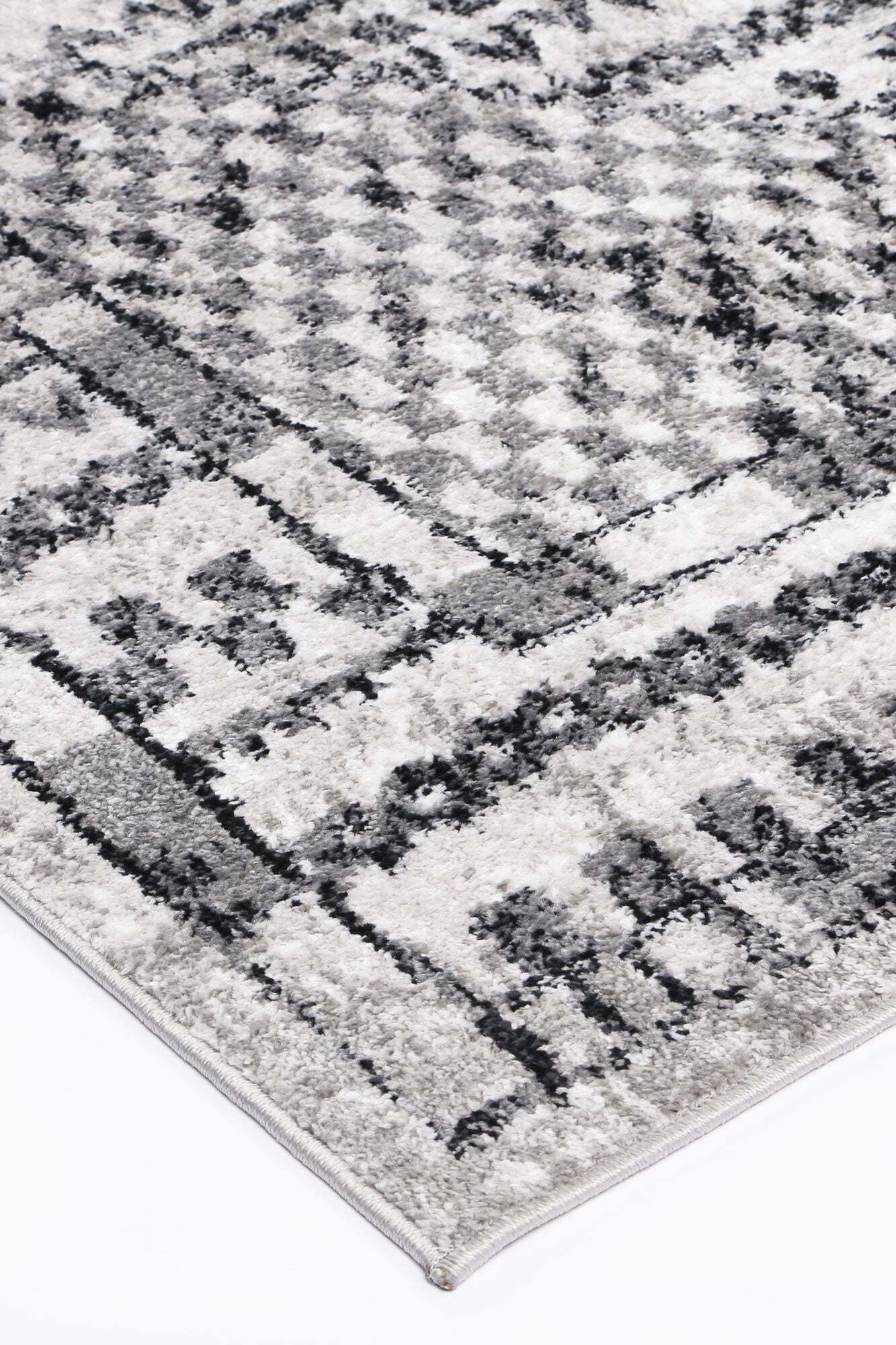 Large View Kelly Geometric Tribal Rug