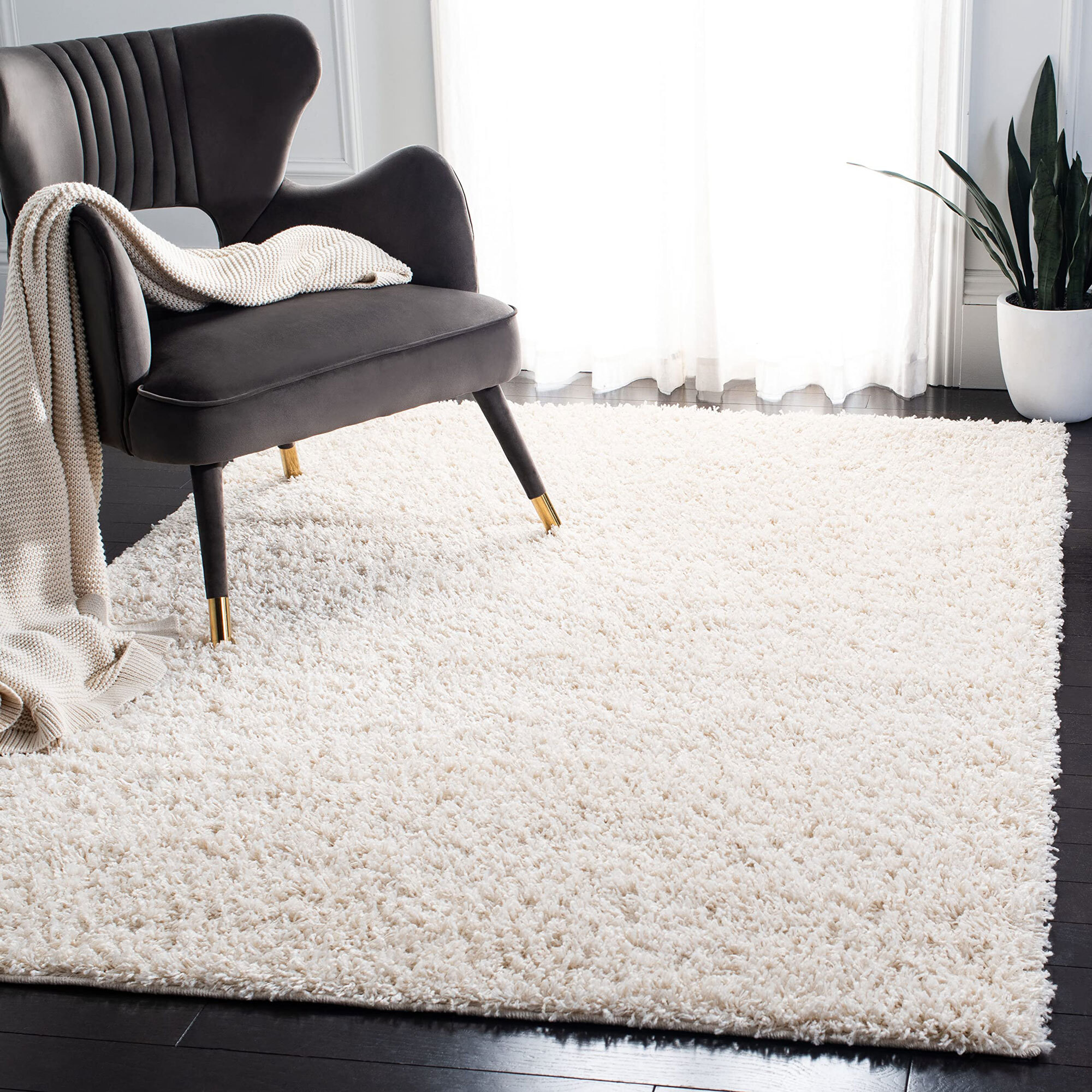 Luca Plain Shaggy Rug(Size 220 x 150cm)