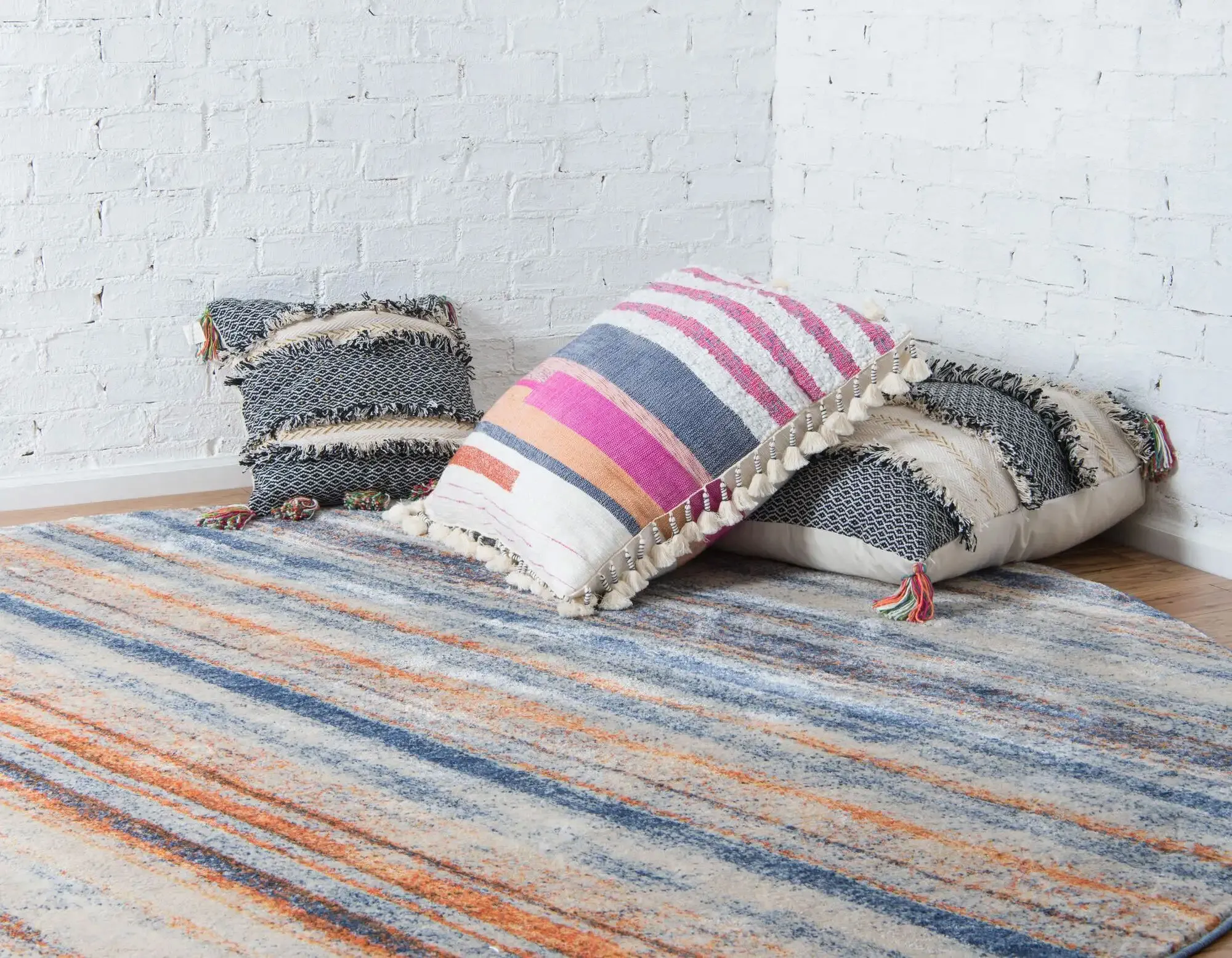 Large View Lisa Contemporary Striped Rug