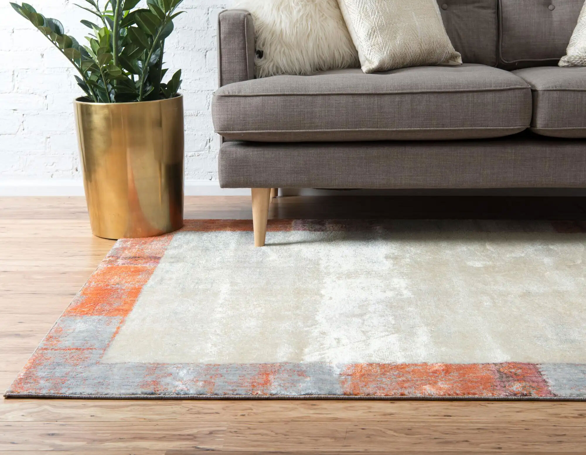 Large View Lisa Contemporary Border Rug