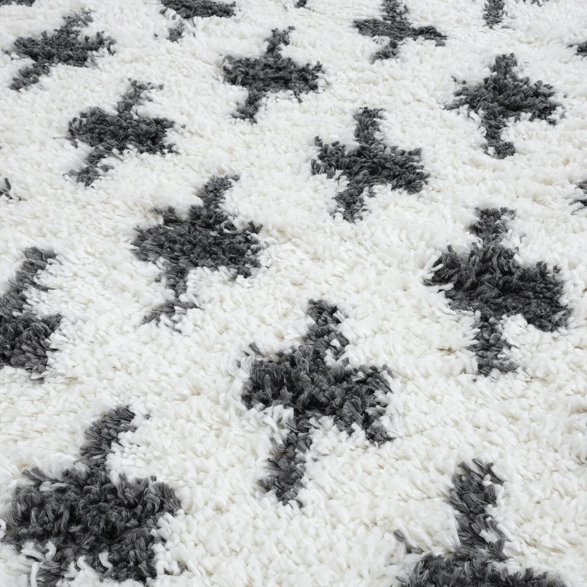 Large View Larry Beige Moroccan Shaggy Rug