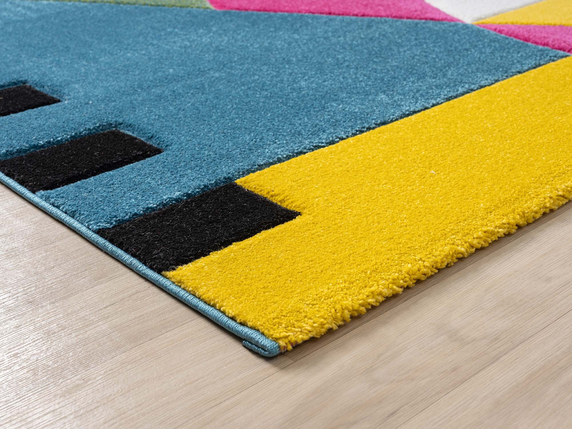 Large View Marvel Modern Geometric Rug