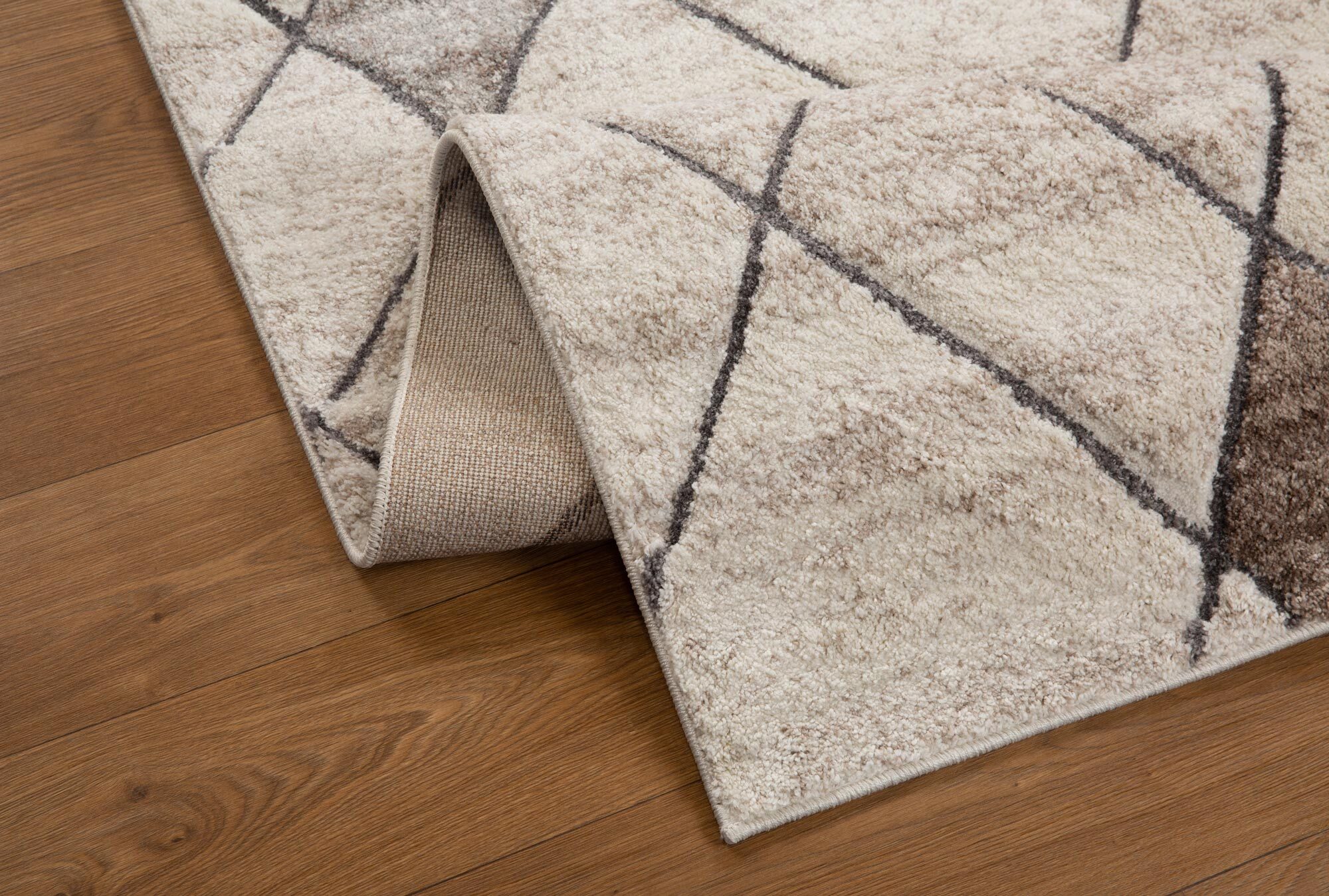 Large View Mylo Geometric Rug
