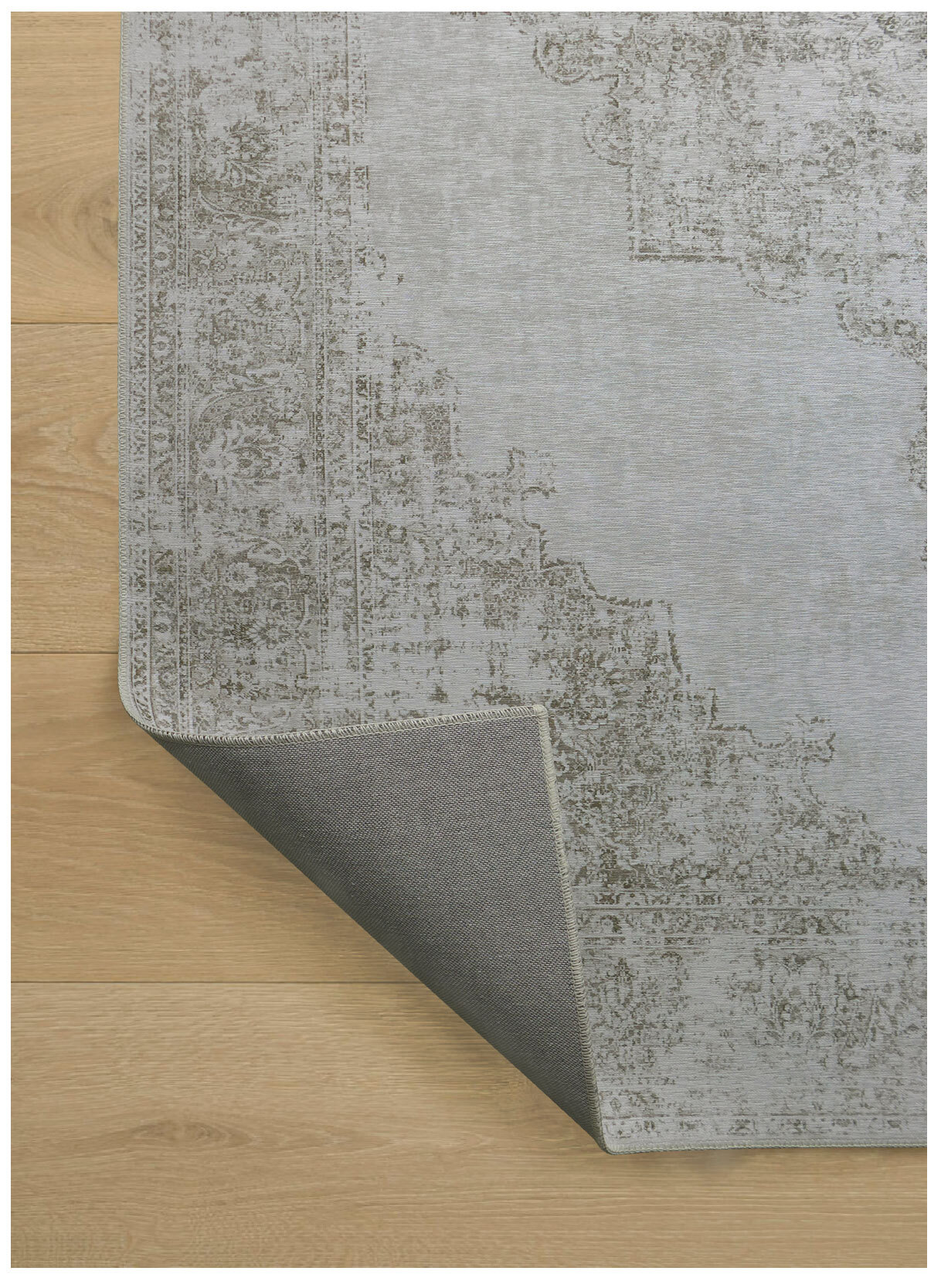 Large View Noble Traditional Medallion Rug
