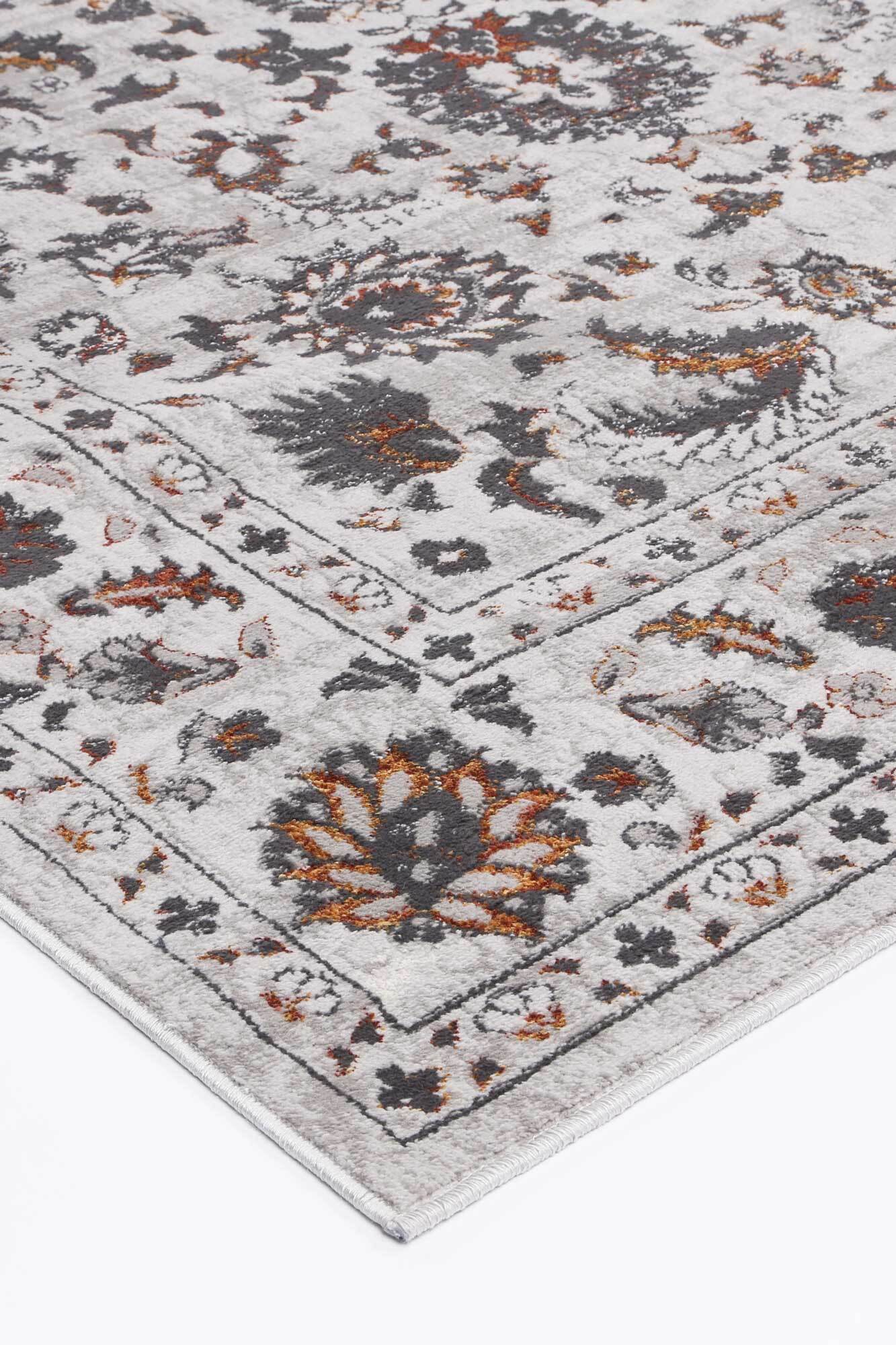 Poe Traditional Floral Rug