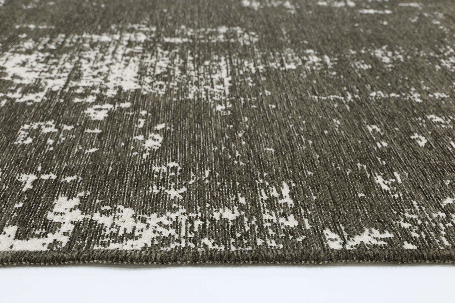 Large View Ryan Transitional Brown Rug
