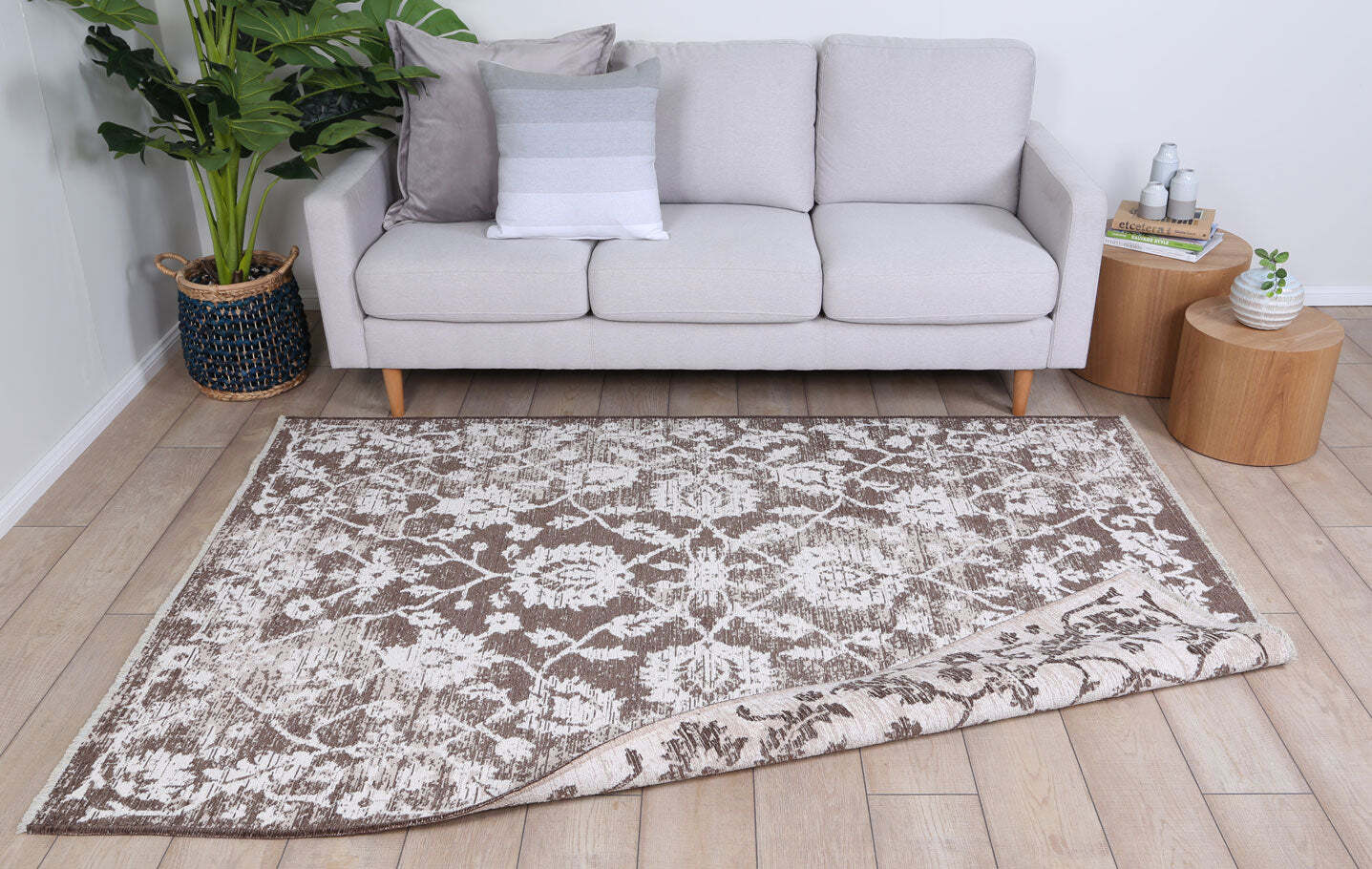 Large View Ryan Floral Transitional Rug